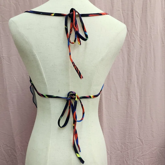 SHEIN BAE Tie Backless Marble Print Halter Top-(X-Small) - Picture 8 of 9